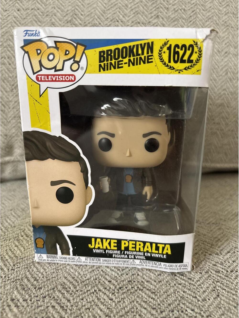 Funko Pop! TV Brooklyn Nine-Nine Jake Peralta #1622 Vinyl Figure NEW B99